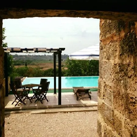 Antica Masseria Pescu Bed & Breakfast *