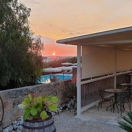 Antica Masseria Pescu Bed & Breakfast